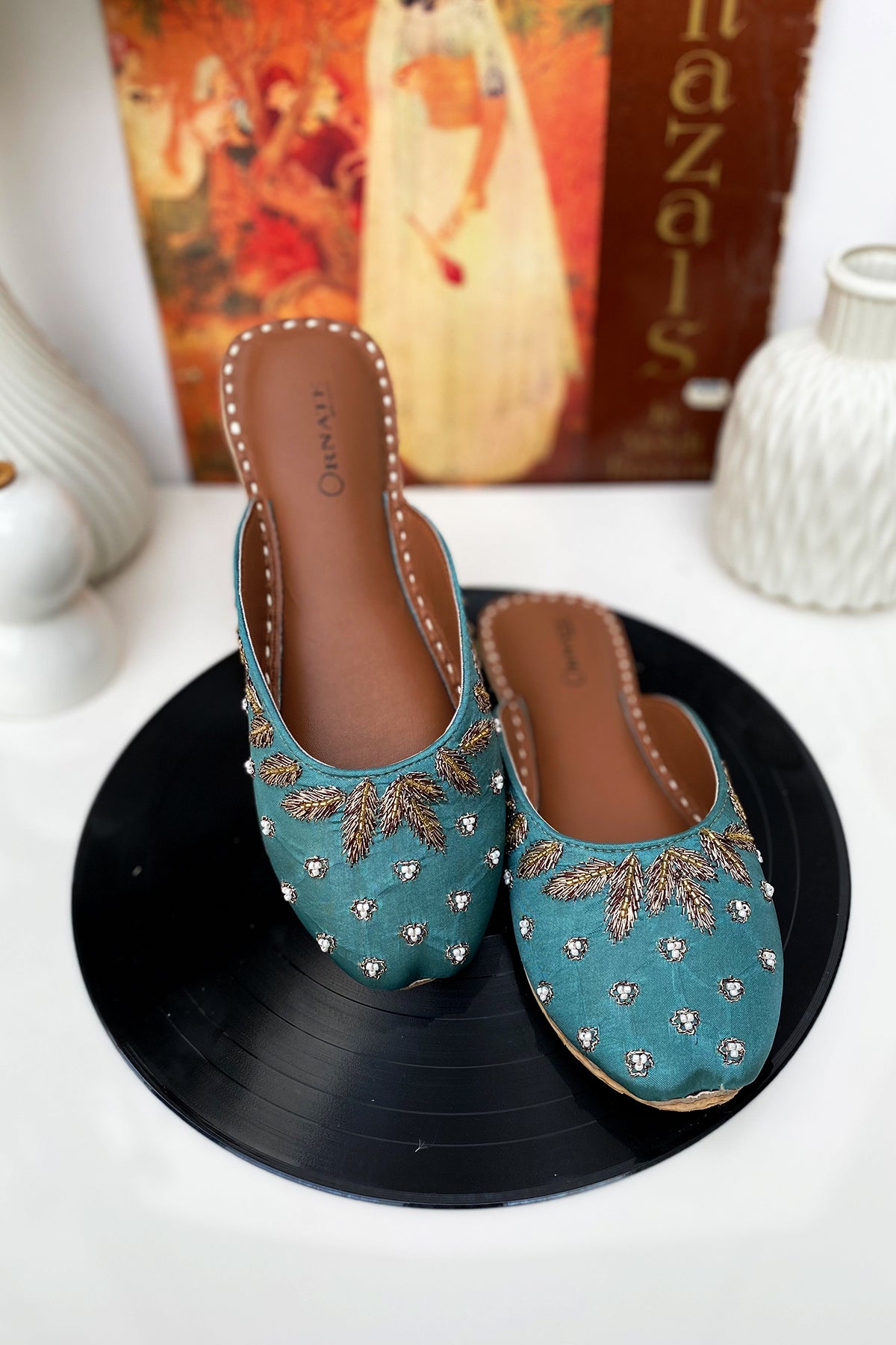 Zinc embellished slipper